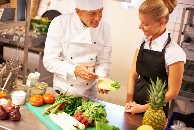 Проведение детских кулинарных мастер-классов в Москве - кафе для детей и их родителей Kitchen